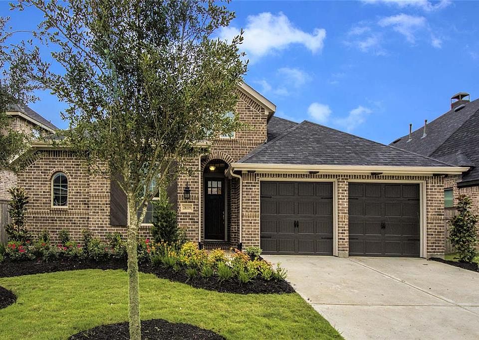 1st image of 28119 Twin Knolls Ln