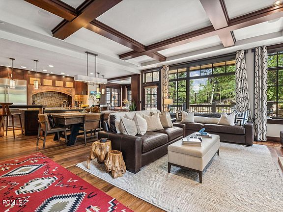 4th image of 8894 Empire Club Dr #208