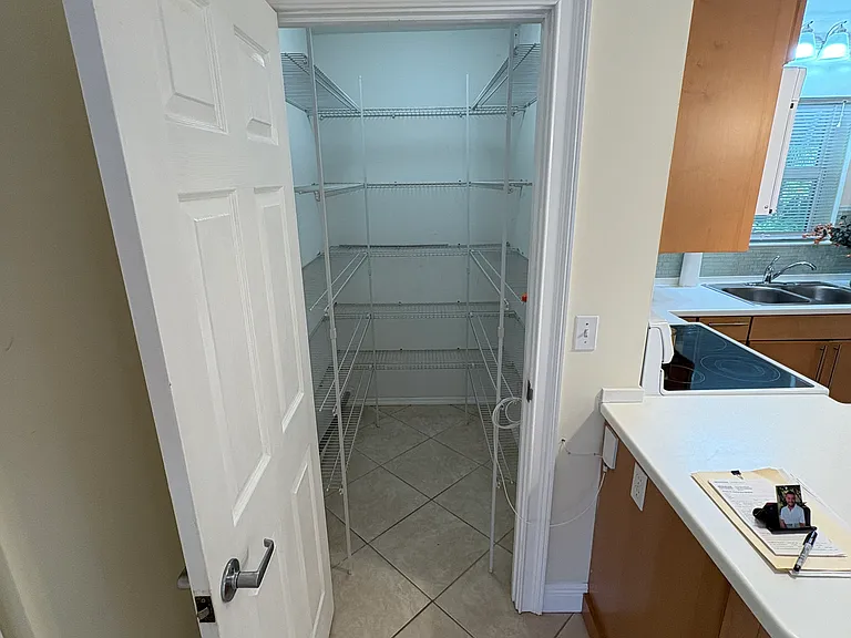 321 Avenue E #2 — Photo 8