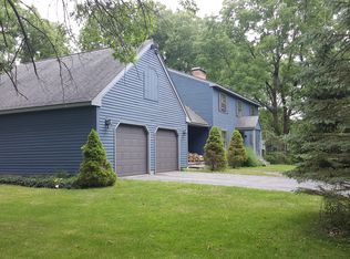 13 S Ten Eyck Ave, Cazenovia, NY 13035