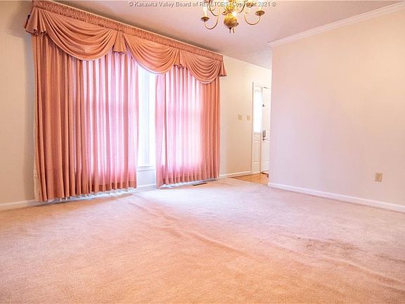 4th image of 4515 Richmond Cir