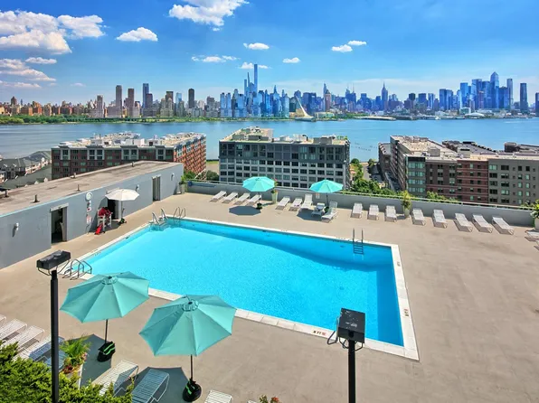 6050 Blvd East image 29 of 33