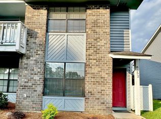 8052 Thelen St, North Charleston, SC 29406