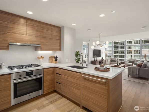 583 Battery St #2208N, Seattle, WA 98121