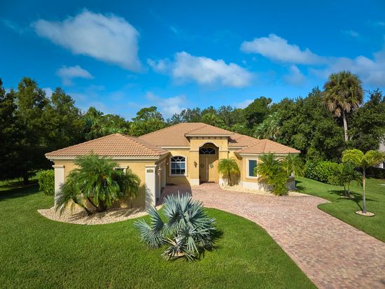8300 SW Cattleya Drive, Stuart, FL 34997