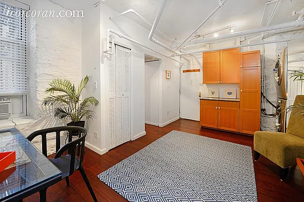 Sold by Corcoran | media 49