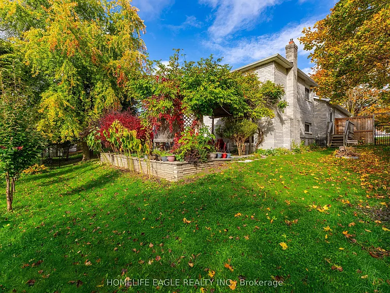 17 Beckett Ave — Photo 16