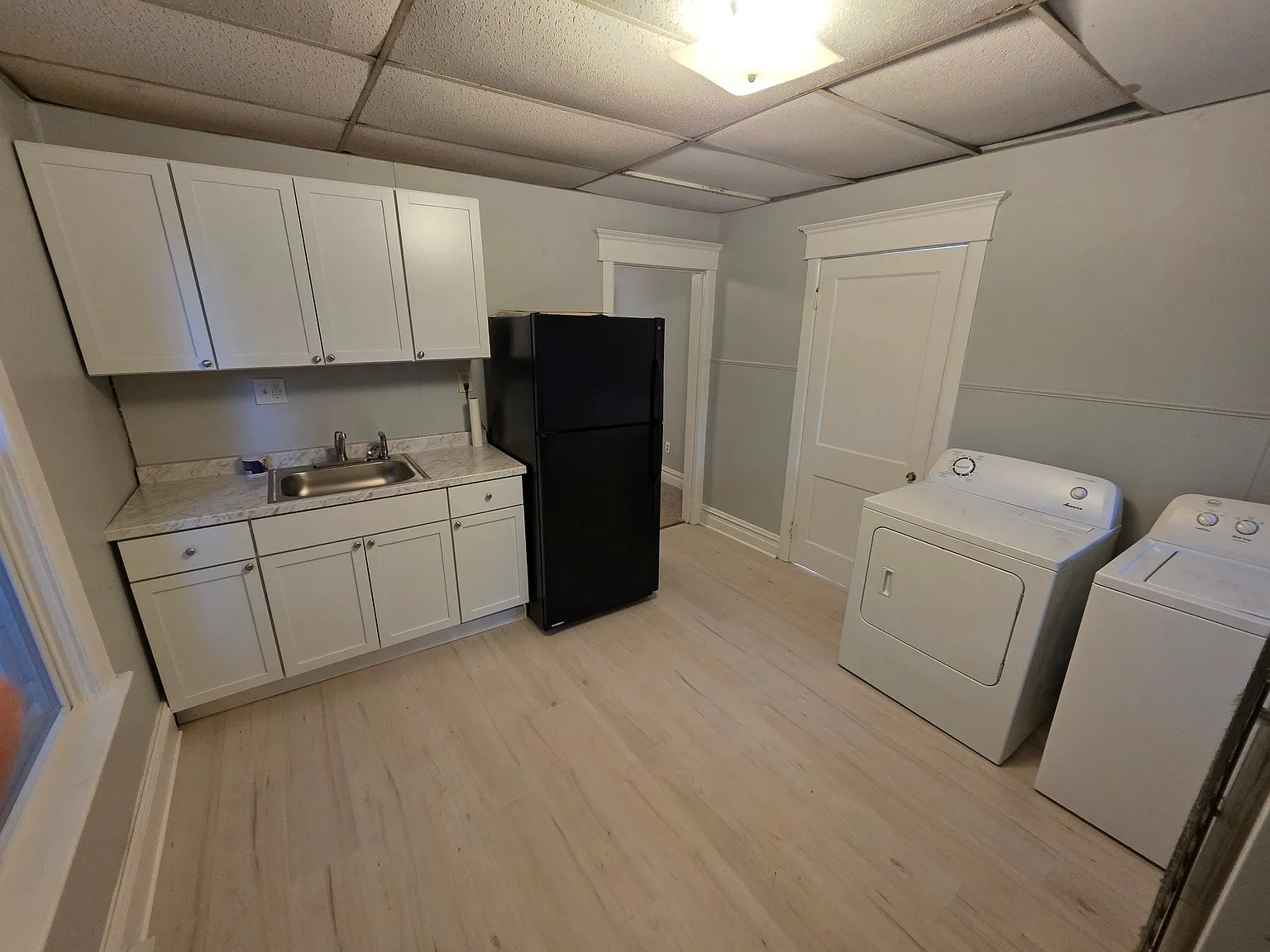 Studio Apartment - Just Updated! — Photo 1