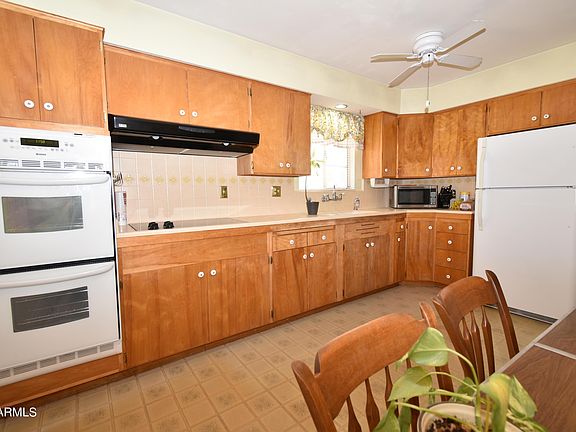 2nd image of 2024 W Solano Dr