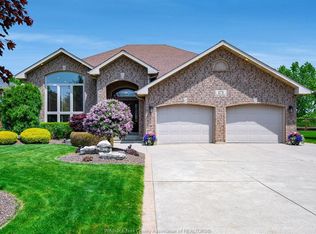 171 Sturgeon Meadows Ave, Leamington, ON N8H 5M7