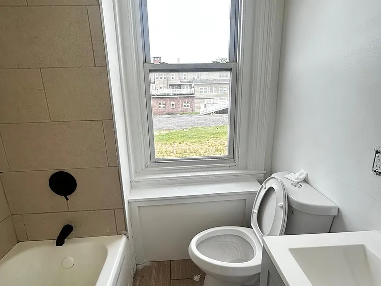 1111 W Lehigh Ave #3 — Photo 3