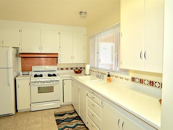 4th image of 207 Sereno Dr