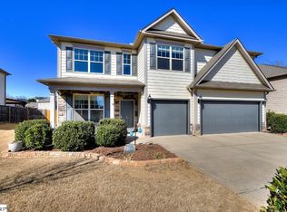 9 Caswell Ln, Simpsonville, SC 29680
