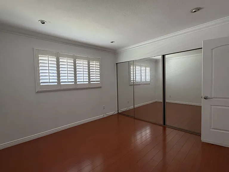 8073 Worthy Dr — Photo 7