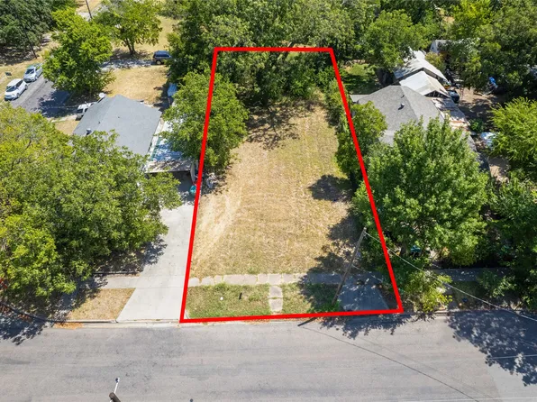 819 N Walnut St, Sherman, TX 75090