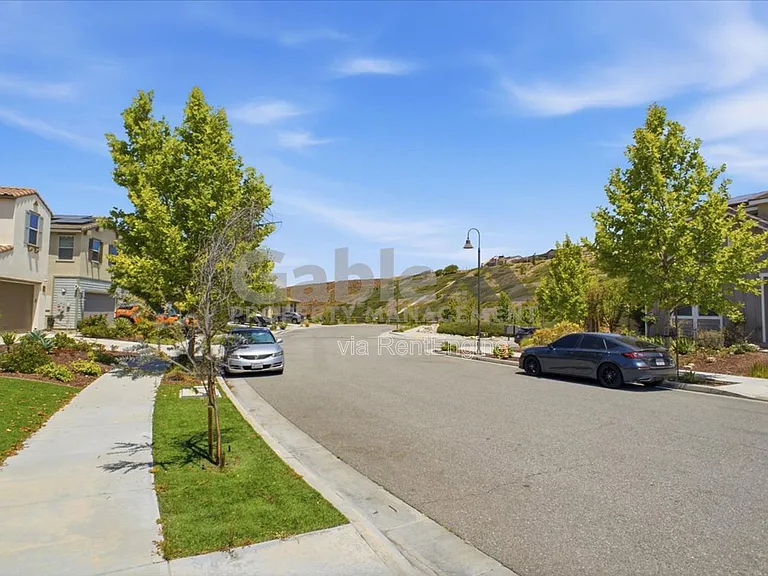17952 Spire Ct — Photo 33