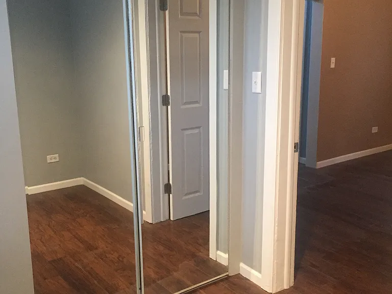4848 S Honore St #2R — Photo 11