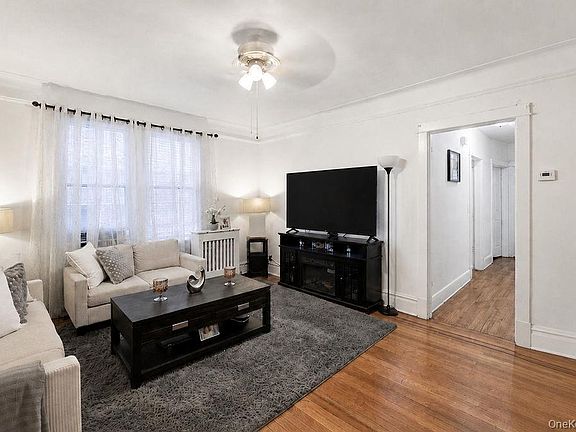3rd image of 2876 Harrington Avenue