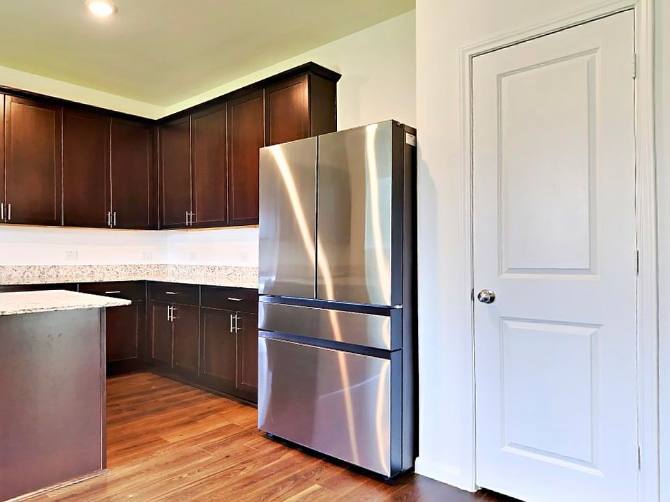 1st image of 23602 Escardilla Dr #1