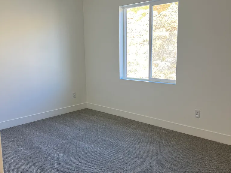 1002 W Mountain Hollow Way — Photo 17