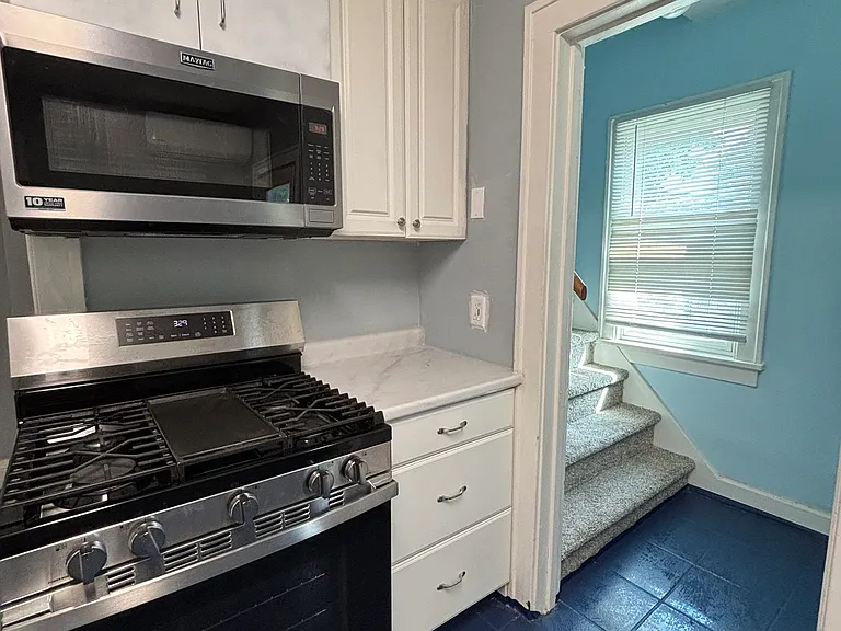 3046 Bryant Ave S #2 — Photo 8