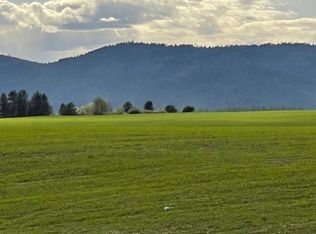 7 W Dahl Rd, Deer Park, WA 99006