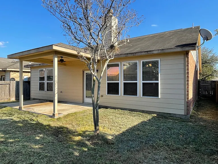 21554 Hawkspur Ridge St — Photo 15