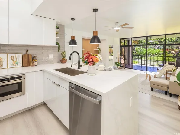 1030 Aoloa Pl APT 104A, Kailua, HI 96734