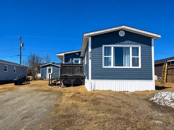 4029 Bartlett Drive, Labrador City, NL A2V2P8