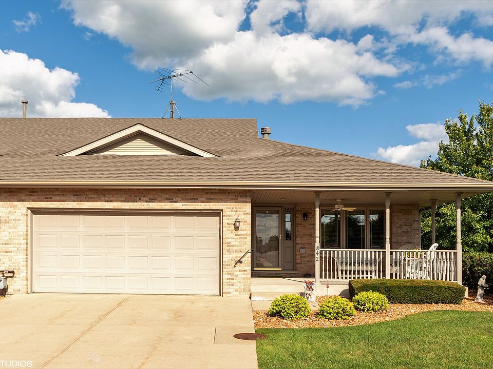 1st image of 842 Wyndstone Dr