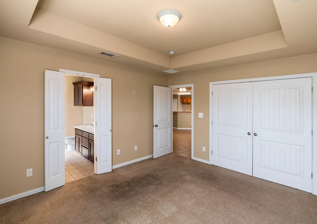 3 bed, 1191 sqft, $1,850 — Photo 1