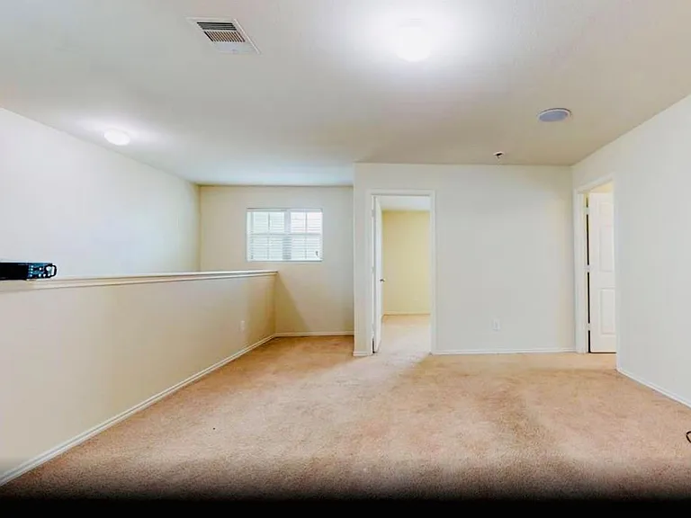 16510 Mandate Dr — Photo 7