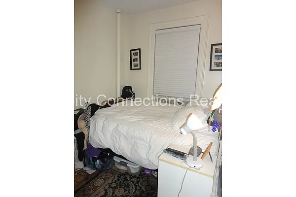 Rented by City Connections Realty | media 16