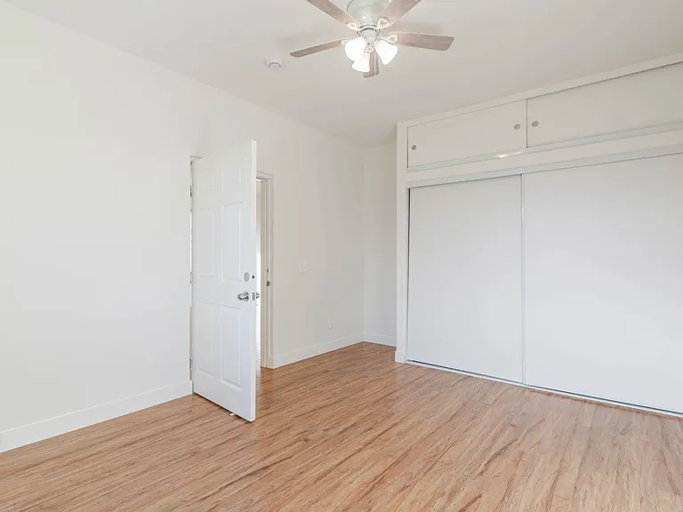 5059 Keston Dr — Photo 11
