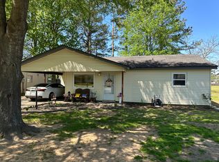 1210 S Long St, Stuttgart, AR 72160