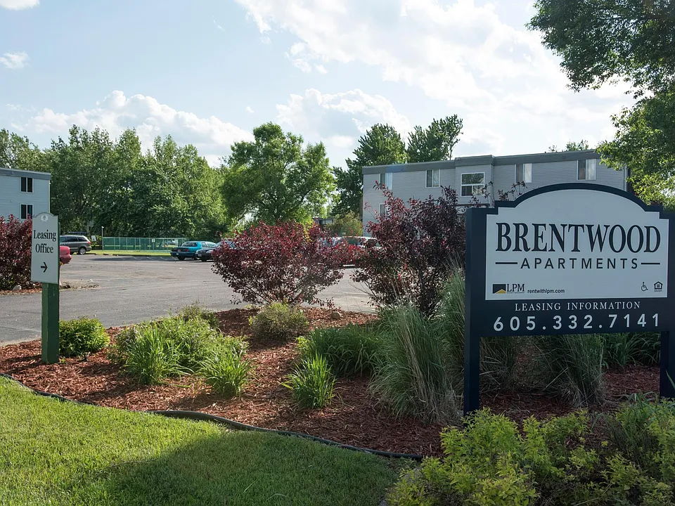 Brentwood Apartments
