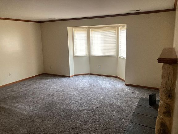 5th image of 30522 Oakridge Manor Dr #39