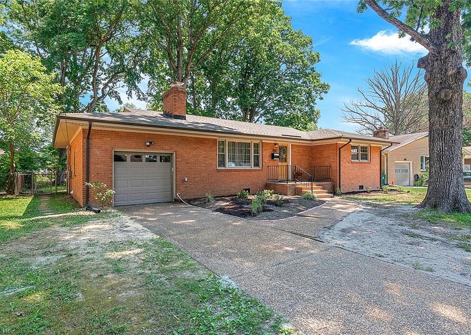 1st image of 105 Gum Grove Dr