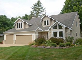2425 County Road Ab, Mc Farland, WI 53558