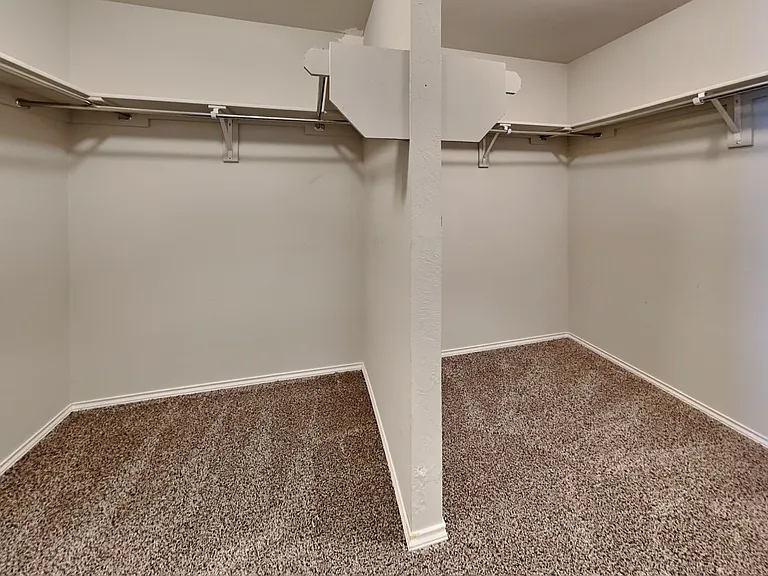 9624 High Noon Rd — Photo 13