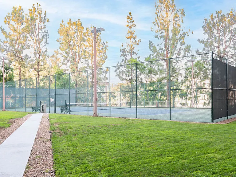 100 S Doheny Dr #1011 — Photo 17