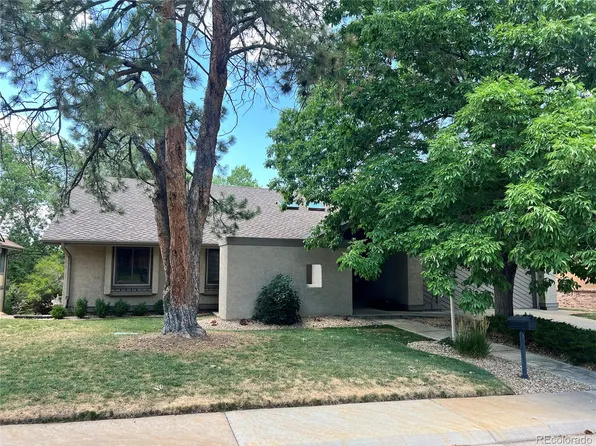 6113 S Galena Court, Englewood, CO 80111