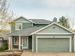 319 Cambridge Dr, Newberg, OR 97132