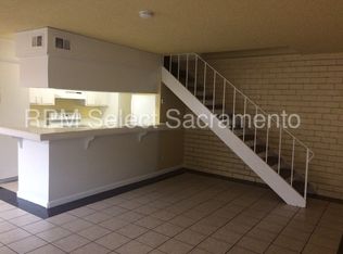 10 Nedra Ct APT 3, Sacramento, CA 95822