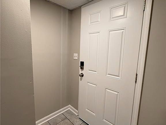 3rd image of 3548 E Main St #8
