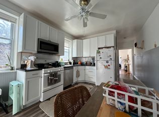2600 W Winona St #2, Chicago, IL 60625