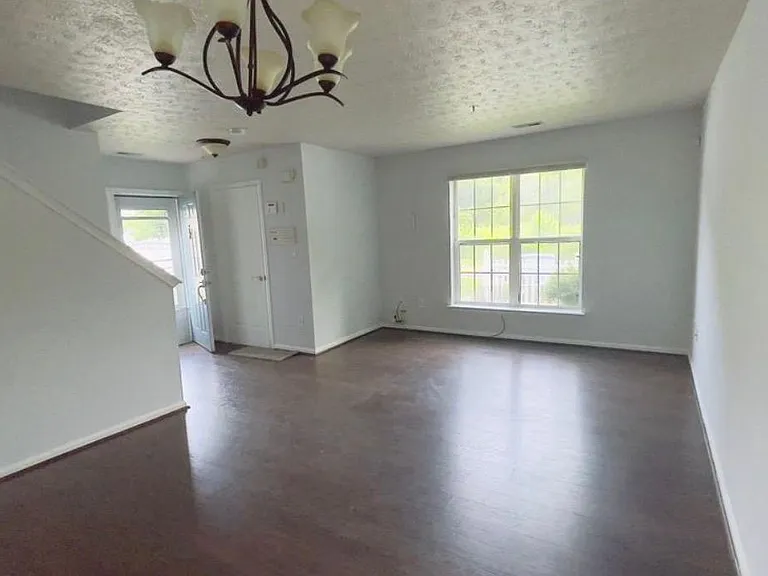 1829 Watch House Cir S — Photo 3