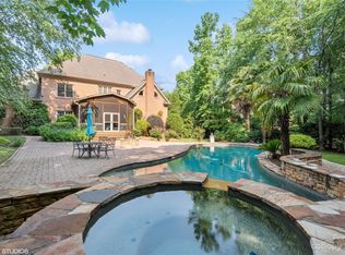 5009 Red Willow Ln, Matthews, NC 28104