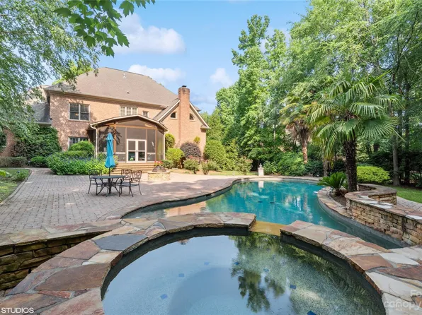 5009 Red Willow Ln, Matthews, NC 28104
