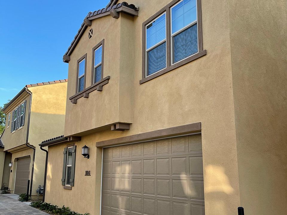 1st image of 10848 Olivia Way